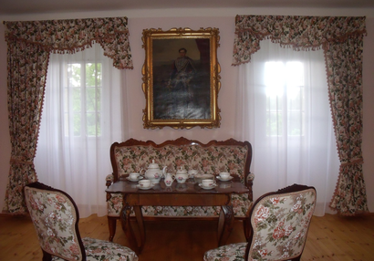 Druhorokokový salón
